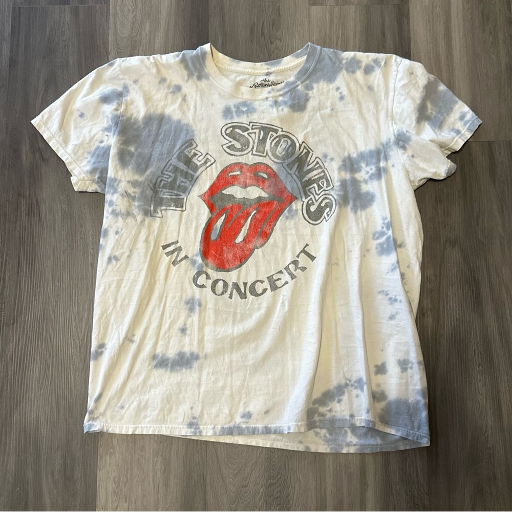 Rolling Stones t-shirt The Stones in Concert T- shirt Top Men’s size L RARE HTF